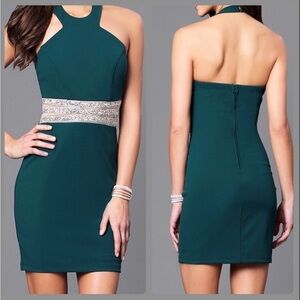 Speechless Womens Glitter Waist Green Halter Backless Prom Dress Juniors 11 NWT